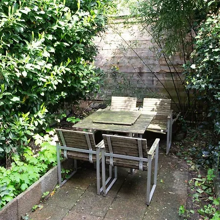 Kerkstraat With Private Garden Apartment Amsterdam